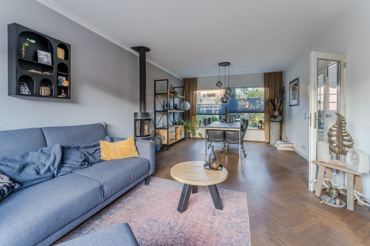 Foto 2 van Van Twillerstraat 7