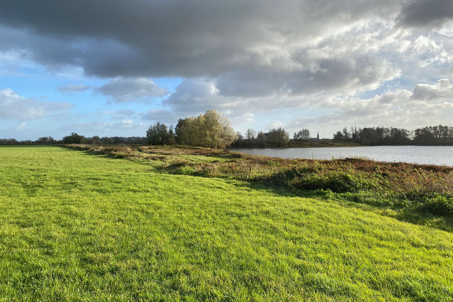 Bekijk foto 3 van Dierenseweg