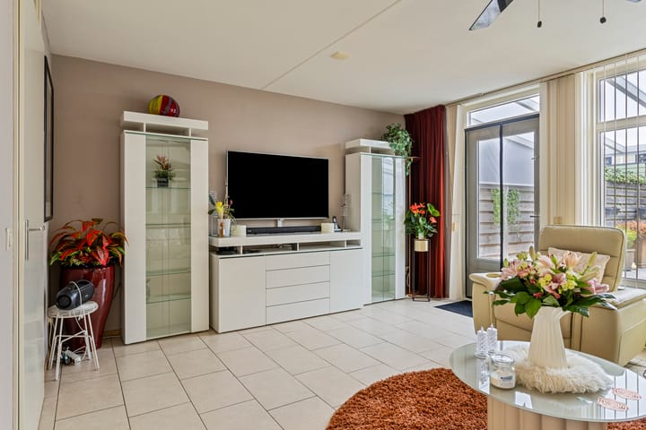 Photo 6 of Meesberg 6