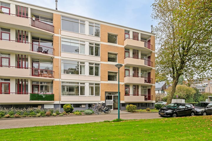 Photo 1 of M. Harpertszoon Tromplaan 154