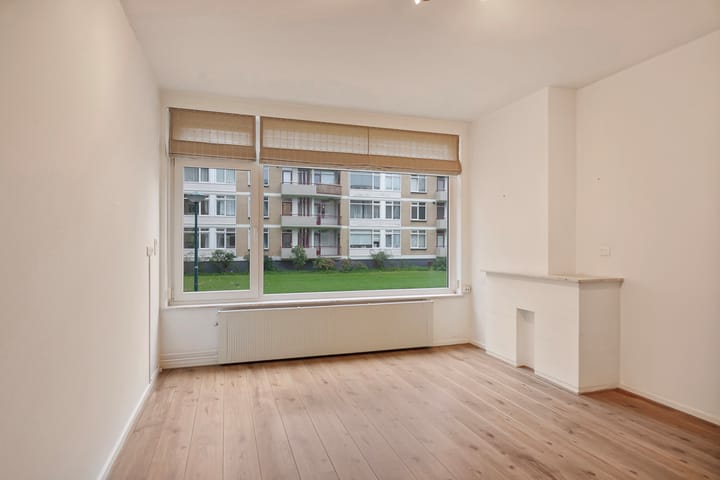 Photo 2 of M. Harpertszoon Tromplaan 154