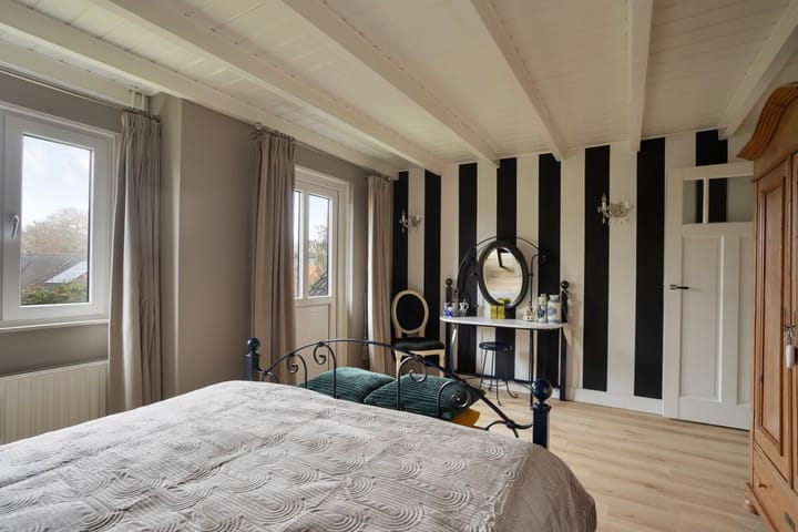 Foto 32 van Wethouder Teunissenstraat 26