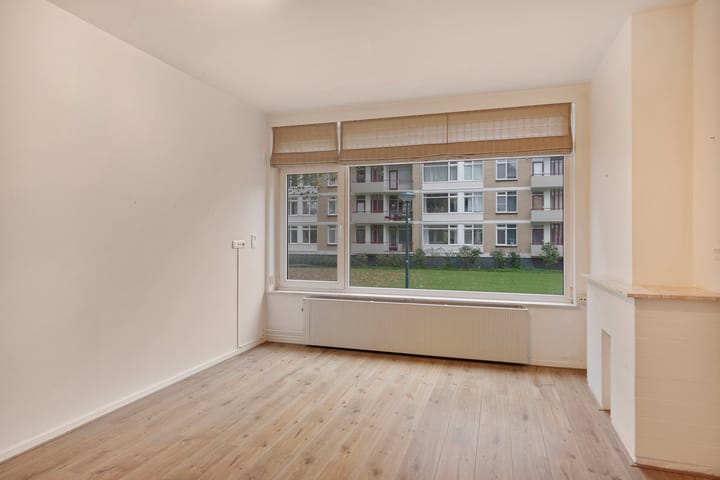 Photo 11 of M. Harpertszoon Tromplaan 154