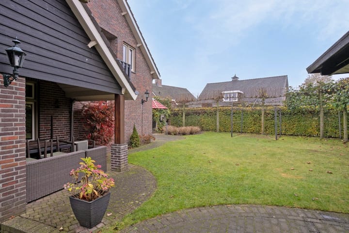 Foto 42 van Wethouder Teunissenstraat 26