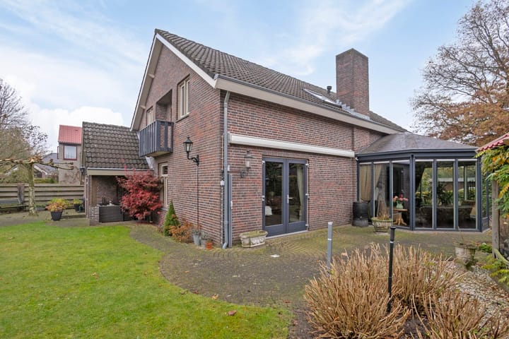 Foto 47 van Wethouder Teunissenstraat 26