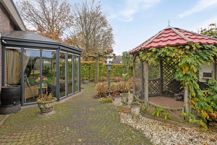 Foto 50 van Wethouder Teunissenstraat 26