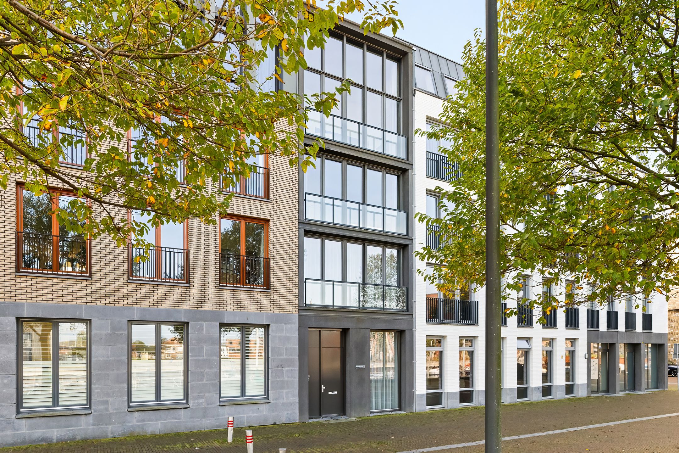 Photo 3 of Peperdijk 35