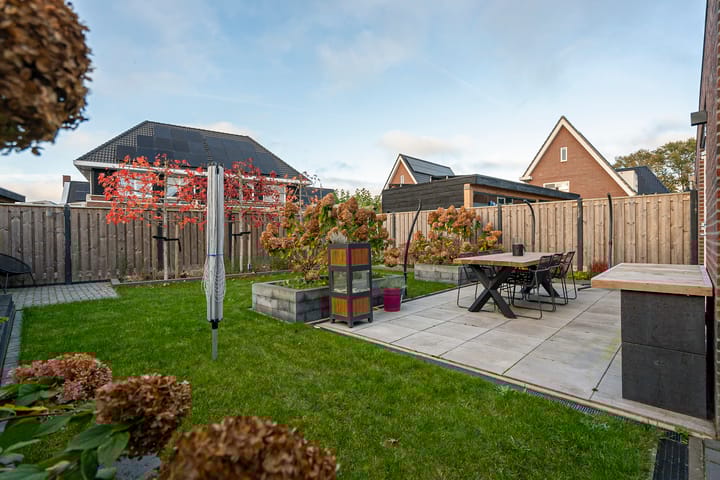 Foto 40 van Brigade 64