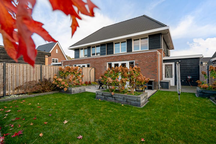 Foto 41 van Brigade 64