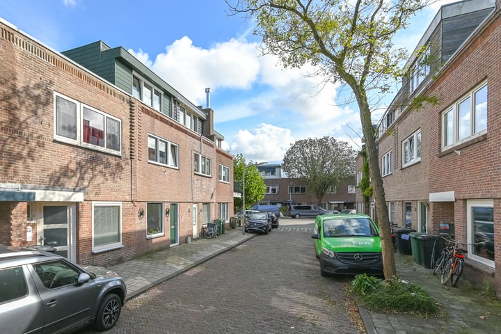 Bekijk foto 36 van Cheribonstraat 33