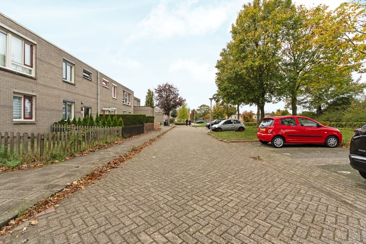 Photo 32 of Laurierstraat 24