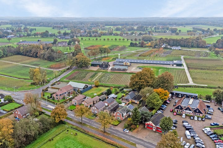 Bekijk foto 72 van Lage Valkseweg 111