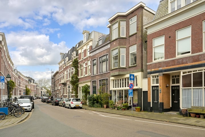 View photo 43 of Kanaalweg 63