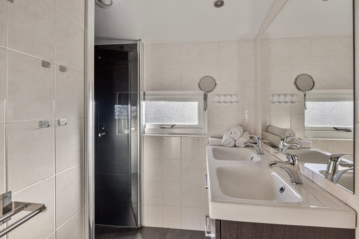 Foto 28 van Hamburgerweg 42