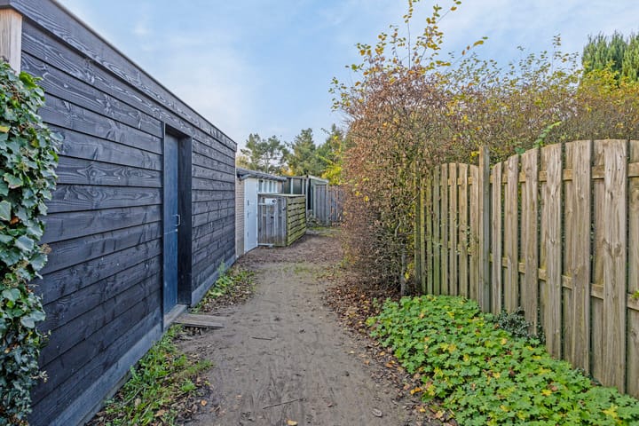 Foto 42 van Hamburgerweg 42