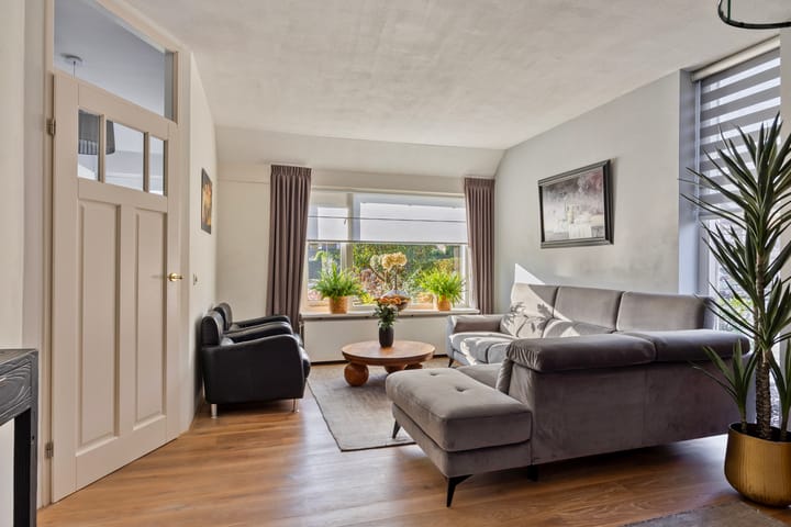 Foto 2 van Opveld 50