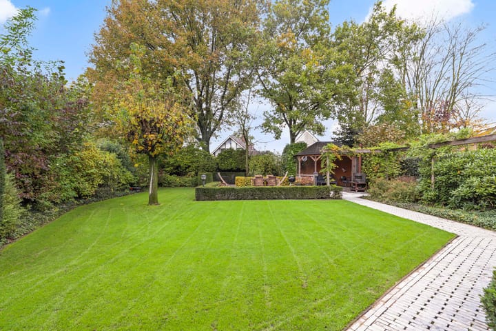 Foto 2 van Domela Nieuwenhuisstraat 18