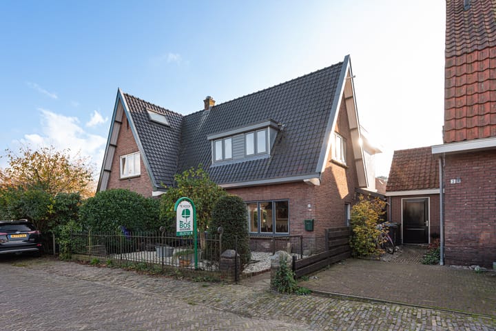 Foto 1 van Borneostraat 1-A