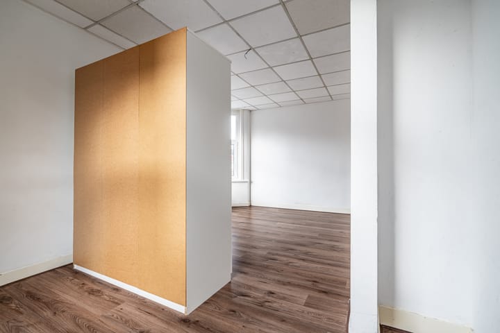 Foto 28 van De Genestetlaan 111