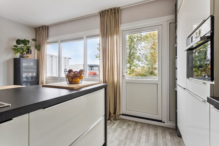 Foto 14 van Bieslook 48