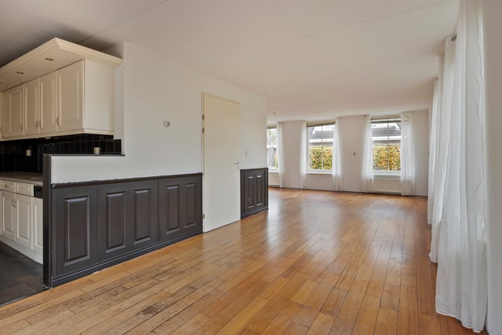 Photo 9 of De Doft 8