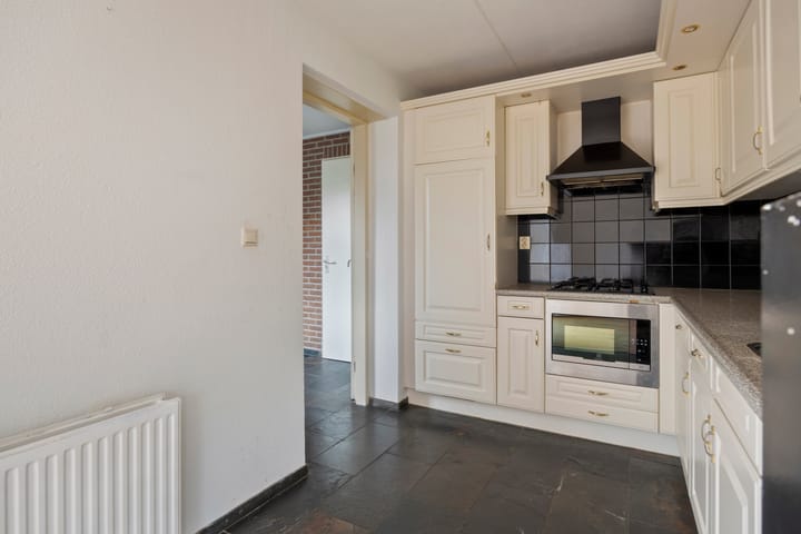 Photo 12 of De Doft 8