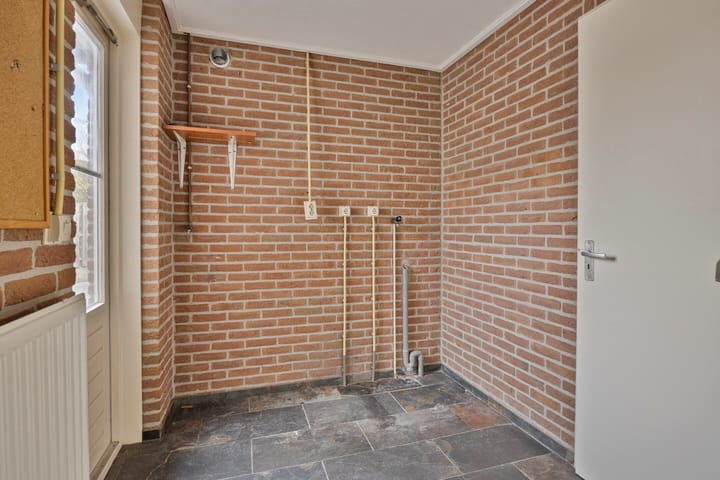 Photo 13 of De Doft 8