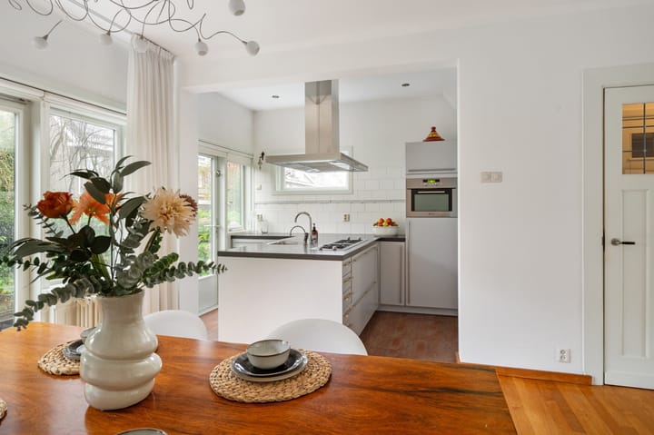 Foto 10 van Larikslaan 149