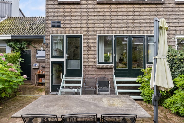 Foto 54 van Larikslaan 149