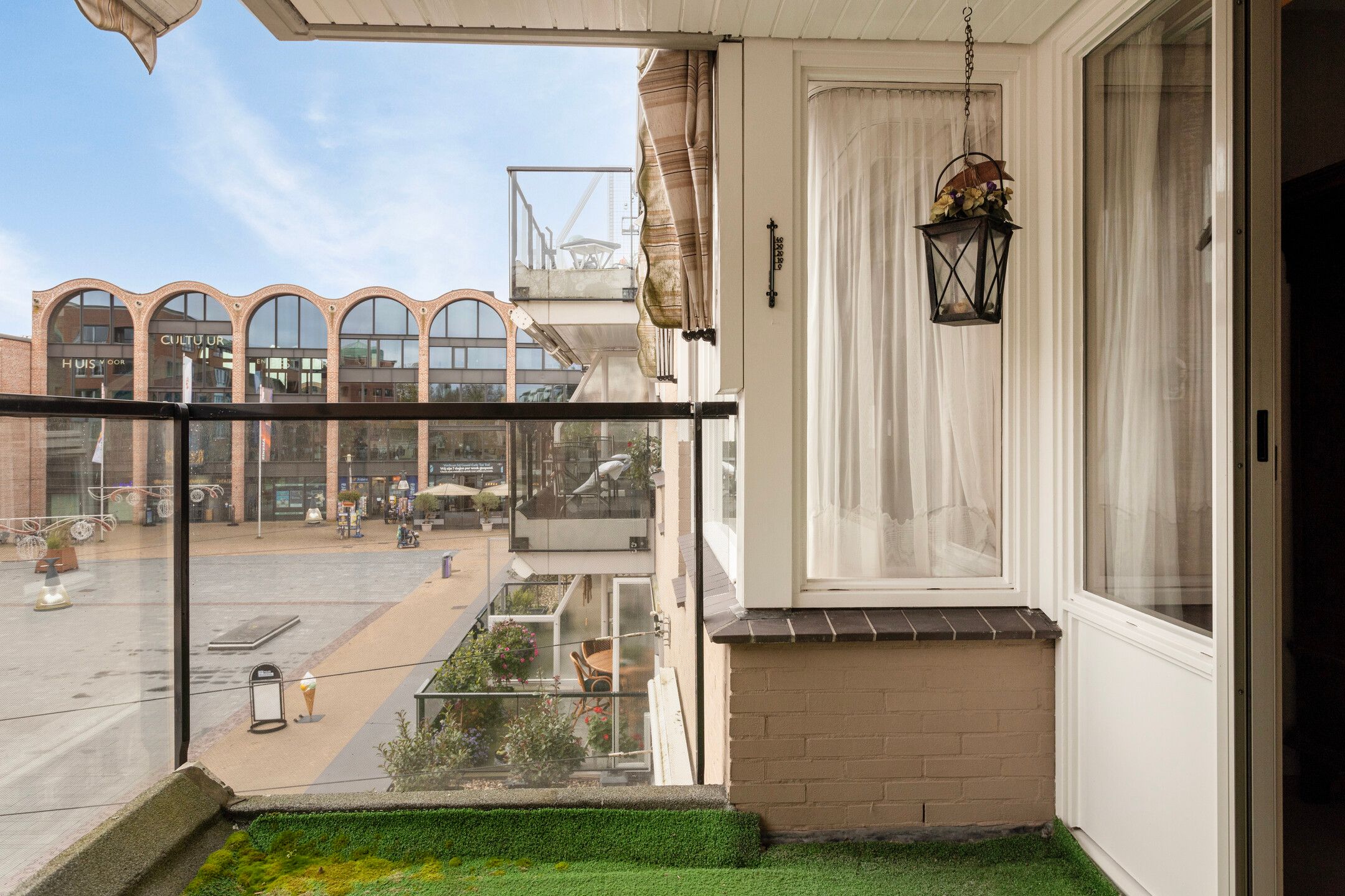 Foto 15 van Henri Dunantplein 58