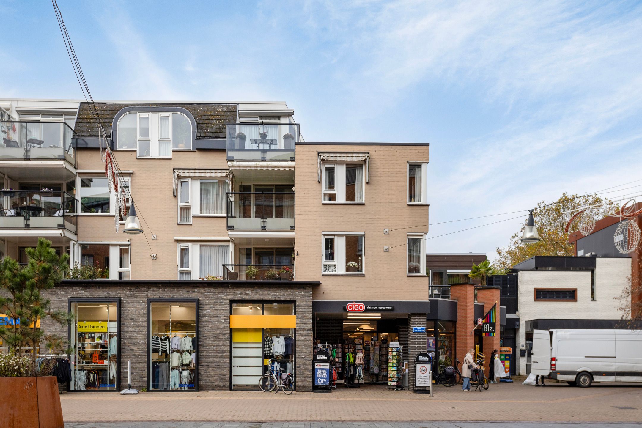 Foto 33 van Henri Dunantplein 58