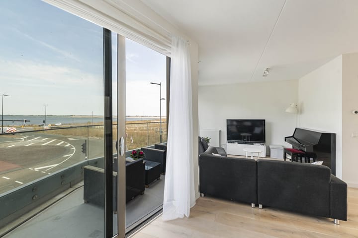 Foto 11 van Pampuslaan 112