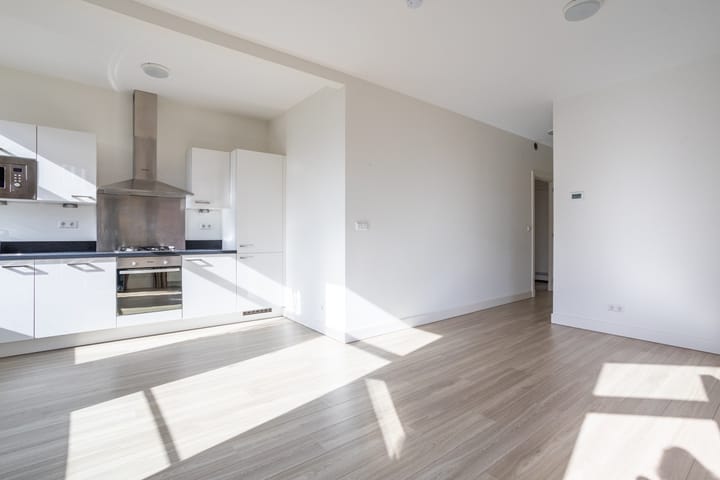 Foto 10 van Weimarstraat 27-A