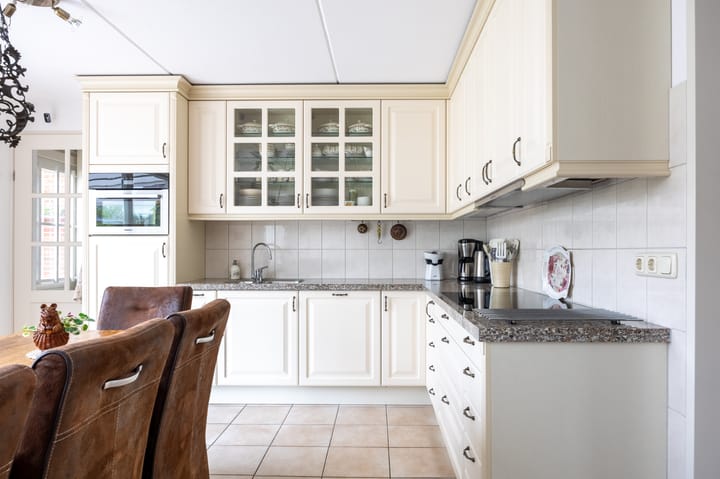 Photo 21 of Broedertrouw 12