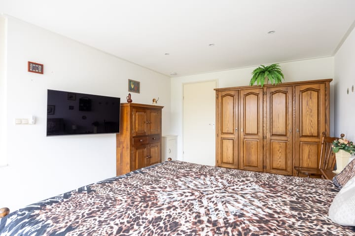 Photo 28 of Broedertrouw 12