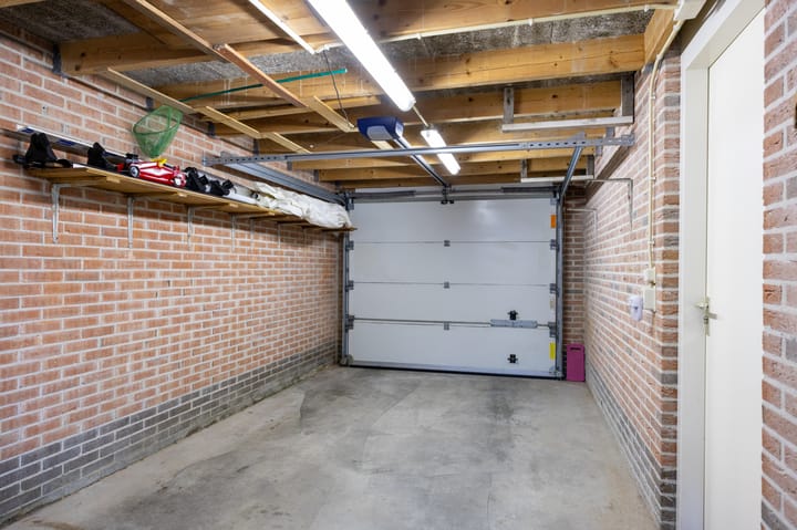 Photo 56 of Broedertrouw 12