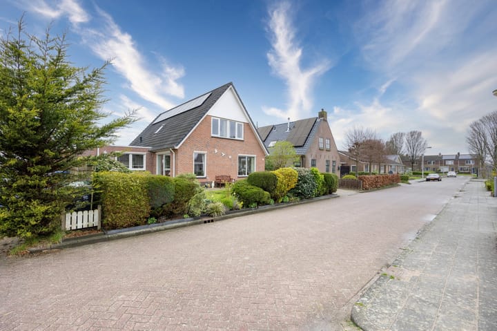 Photo 58 of Broedertrouw 12