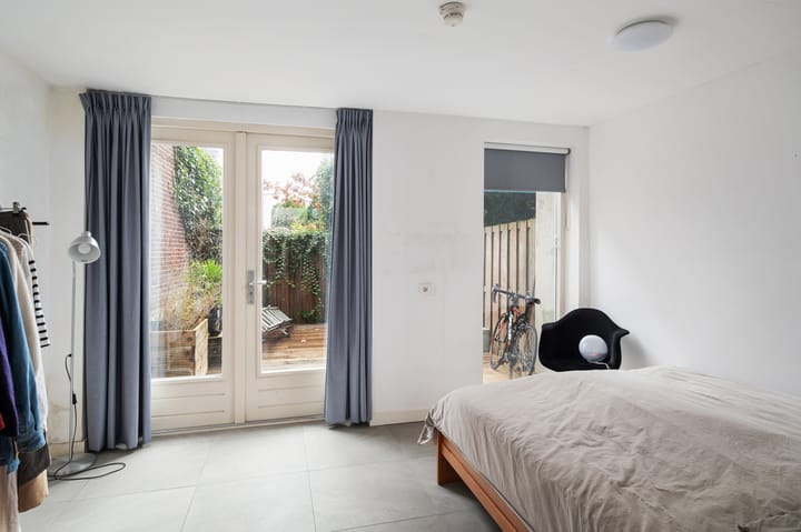 Foto 16 van Benthuizerstraat 8-A