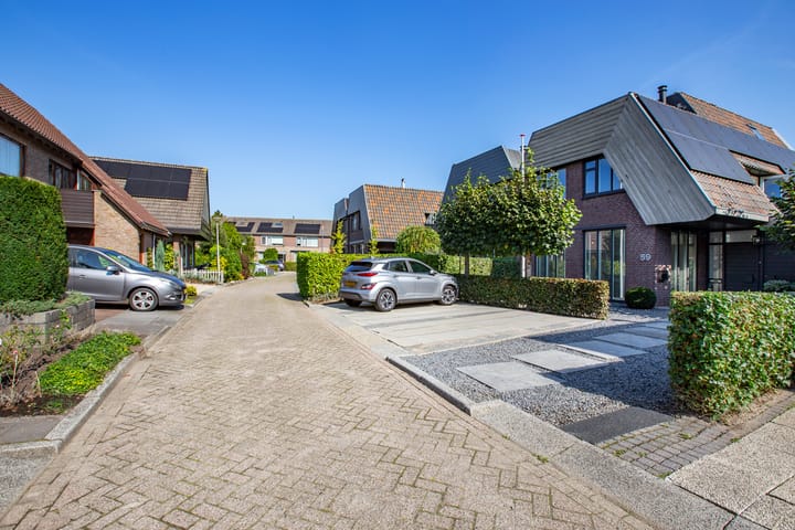 Photo 48 of Watersnip 59