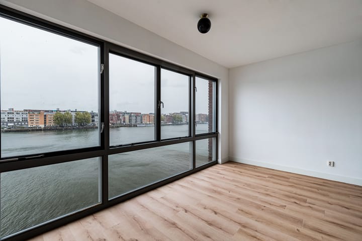 Foto 23 van Veembroederhof 177