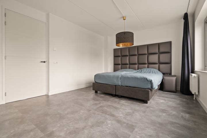 Foto 21 van Dijkkruin 12