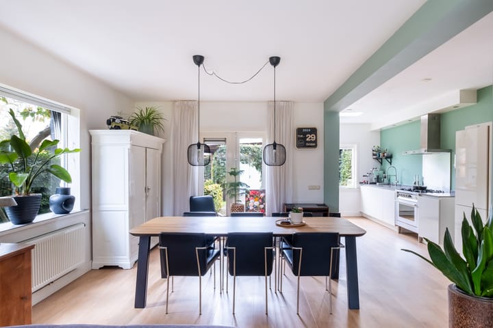 Foto 11 van Rozenlaan 14