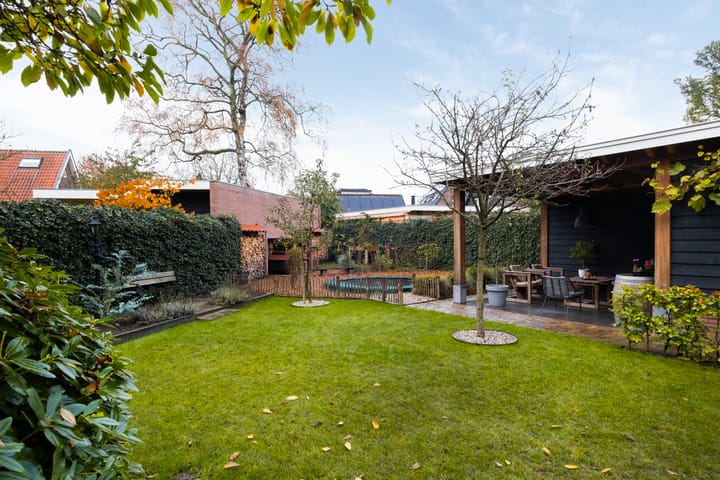 Foto 40 van Rozenlaan 14