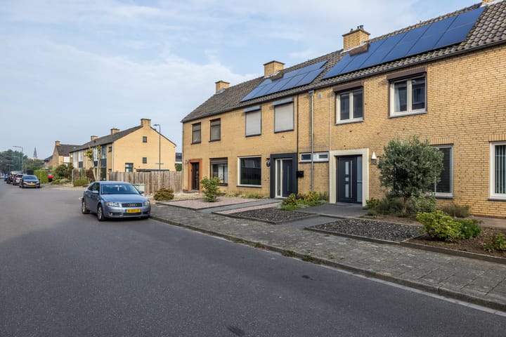 Photo 7 of Beethovenstraat 38