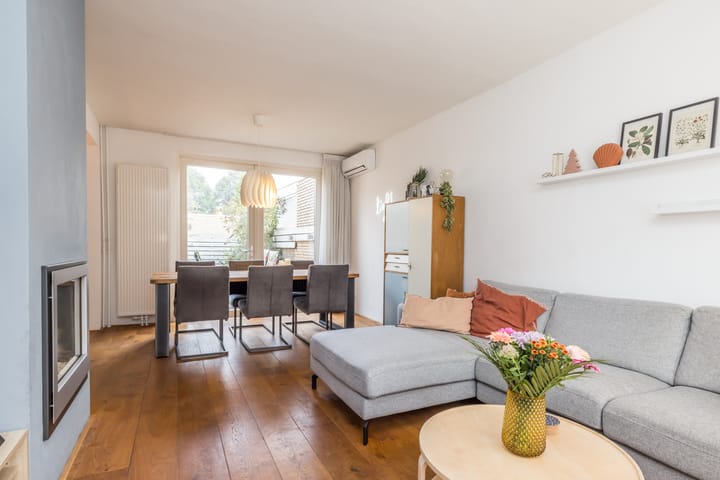 Photo 12 of Beethovenstraat 38