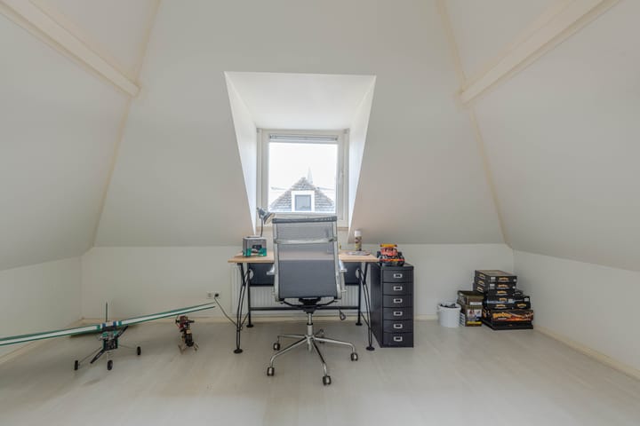 Foto 17 van Zwijndrechtsestraat 31