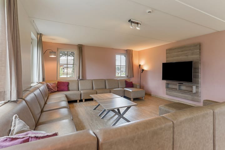 Foto 11 van Trancheeweg 7-522