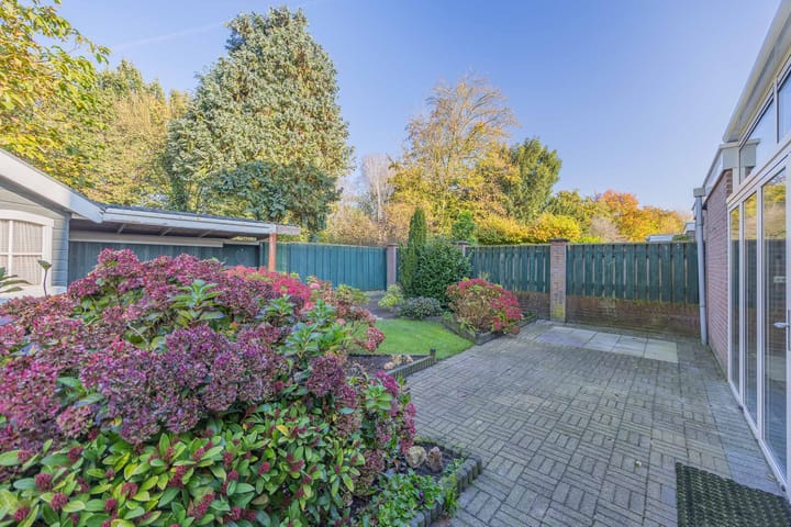 Photo 32 of Allegrostraat 13