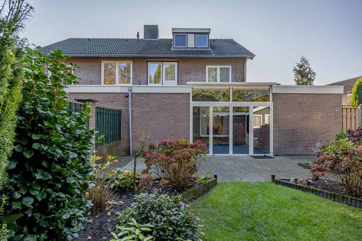 Photo 34 of Allegrostraat 13