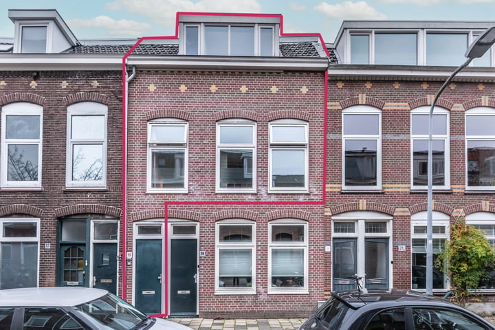 Bekijk foto 1 van Colensostraat 19-A